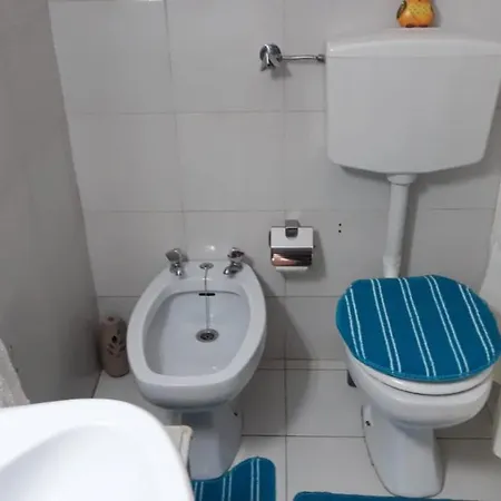 Estrela House Appartamento Lisbona